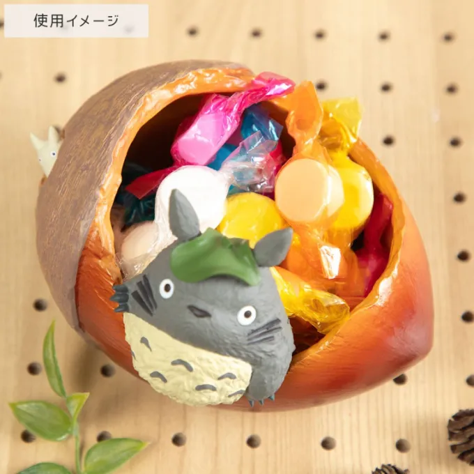 Maison Ghibli Big Totoro & Acorn Planter - My Neighbor Totoro