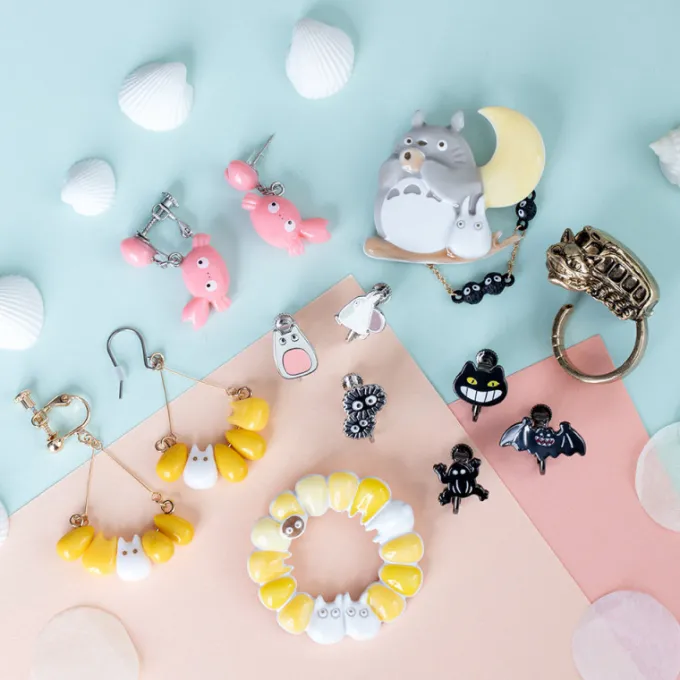 Maison Ghibli Brooch Totoro & Corn - My Neighbor Totoro