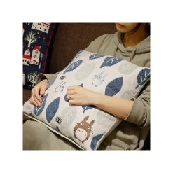 Maison Ghibli Cushion Big Totoro Blue & Green leaves 45x45 cm - My Neighbour Totoro