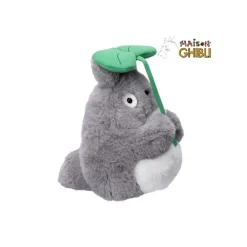 Maison Ghibli Nakayoshi Plush Big Totoro with leaf - My Neighbor Totoro