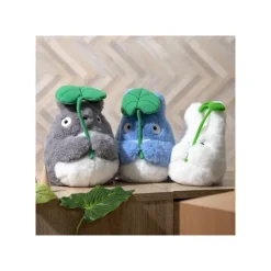 Maison Ghibli Nakayoshi Plush Big Totoro with leaf - My Neighbor Totoro