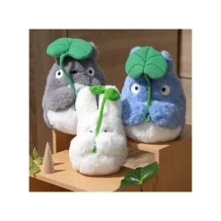 Maison Ghibli Nakayoshi Plush Small Totoro with leaf - My Neighbor Totoro