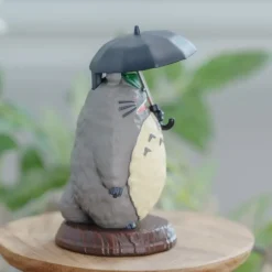 Maison Ghibli Totoro Magnet Statue - My Neighbor Totoro