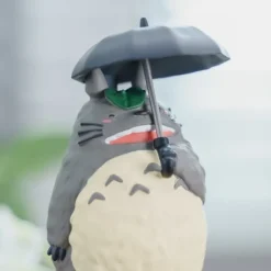 Maison Ghibli Totoro Magnet Statue - My Neighbor Totoro