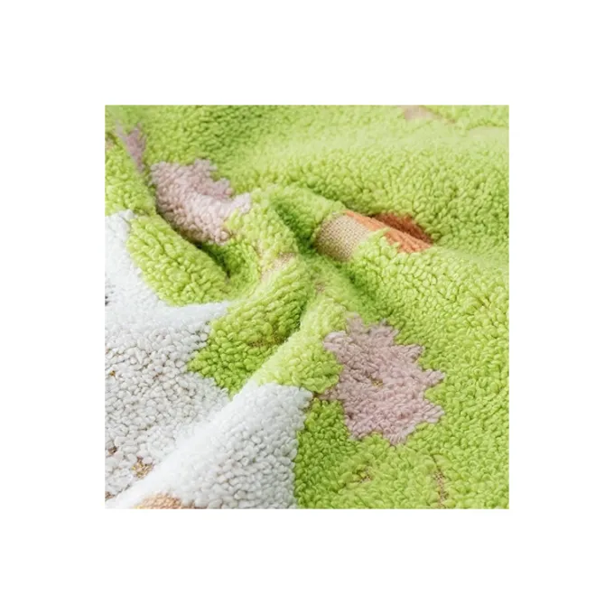 Maison Ghibli Towel Catbus on it's way 34x80 cm - My Neighbor Totoro