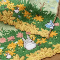 Maison Ghibli Towel Medium & Small Totoro racing 34x80 cm - My Neighbor Totoro