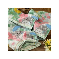 Maison Ghibli Towel Totoro Flower Fields 34x80 cm - My Neighbor Totoro