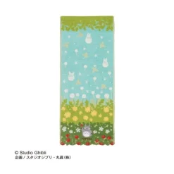 Maison Ghibli Towel Totoro Flowers & Stawberries 34x80 cm - My Neighbor Totoro